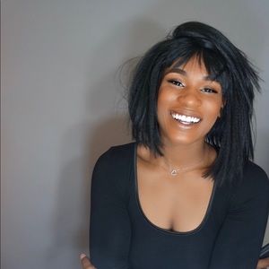 Meet your Posher, Alexandrea